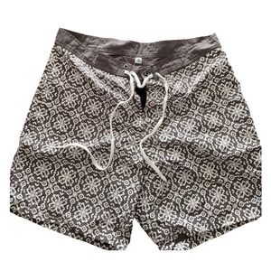 Salty's‎ Mens Board Shorts Size 32 Gray White Geometric Print Pockets